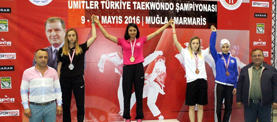 Taekwondo’da İki Madalya