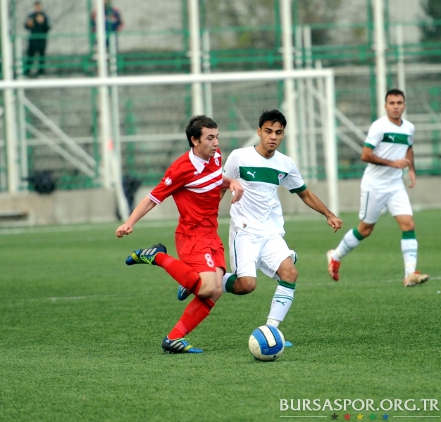 U19 Ligi 8.Hafta (Erteleme): Bursaspor 3 - 1 Samsunspor