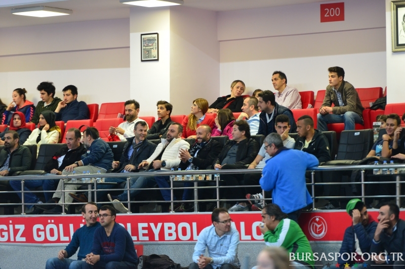 Voleybol 3.Lig 6.Hafta: Bursaspor 3-0 Bolu İnkılap O.O.