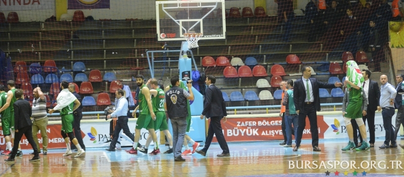 Play-Off Çeyrek Final 4.Maçı: Afyon Belediyespor 74–71 Bursaspor Durmazlar