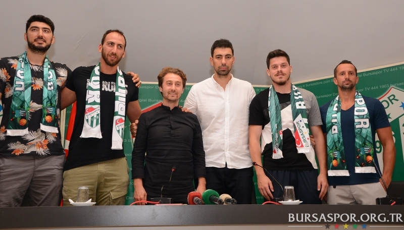 Bursaspor Basketbol'da İmzalar Atıldı