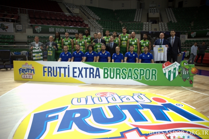 Frutti Ekstra Bursaspor Basketbol’da imzalar atıldı