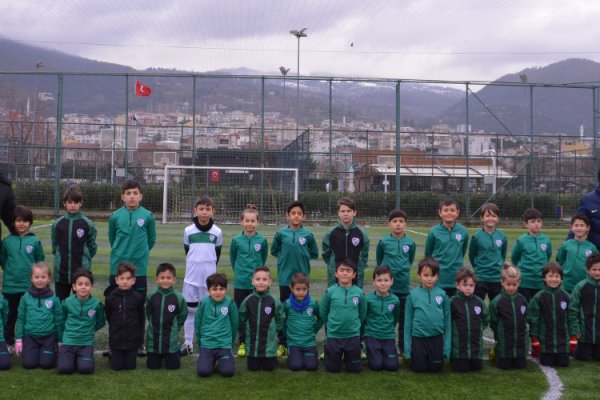 Bursaspor Futbol Okulu Dikkaldırım Şubemiz Şehrin En Yeşil Konumunda!